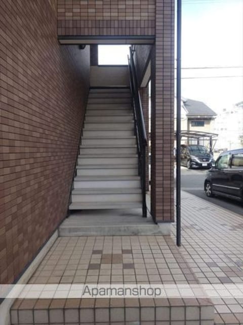 和歌山県和歌山市小松原５丁目[1K/27m2]の共用部1