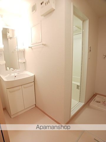 ブリーゼ行基の内装写真