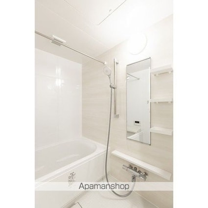 コンフォリア高島平[3LDK/75.6m2]のバス