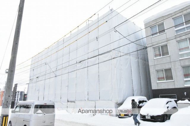 レジデンス南郷通16丁目北 Bの外観写真