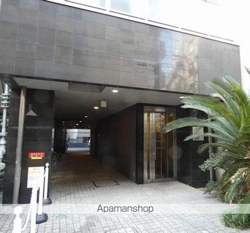 メトロステージ中目黒1の玄関写真