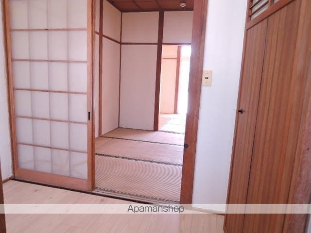 加持アパートの内装写真