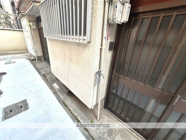 仲山貸家の玄関写真