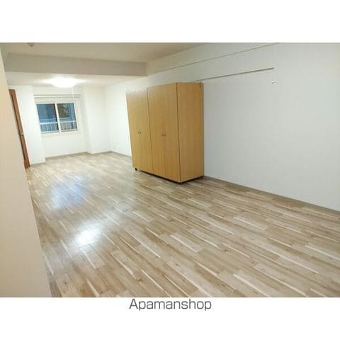 エナコート知事公館前の内装写真