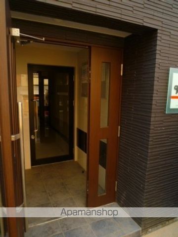 コンサンビルの外観写真