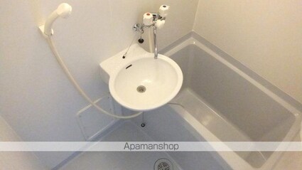 レオパレスカメリアひたち野Ⅰ[1K/23.71m2]のバス