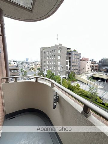 カラコレス篠崎の内装写真