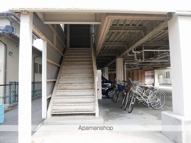 トヨサキハイツの玄関写真