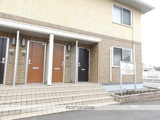 グランドソレーユの玄関写真