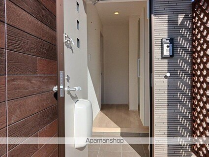 グラースＳＡＭ　Ⅱ[1LDK/50.01m2]の玄関