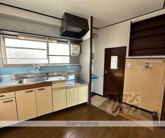 山内ビルの内装写真