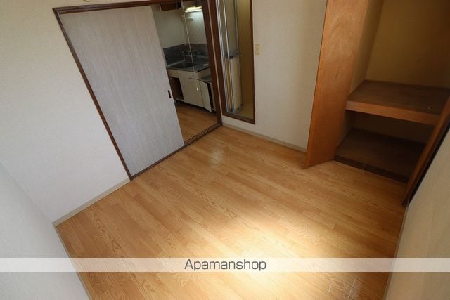 シェレナ住吉VIの内装写真