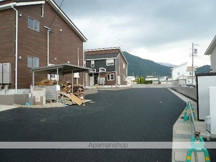 ヒルズポローニア　Ａ[1LDK/54.19m2]の外観3