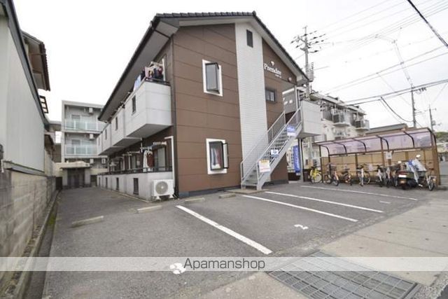 プラドールのその他写真