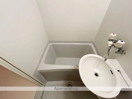 レオパレスＫＥＩ[1K/23.18m2]のバス