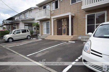 メゾン　クリヨン[3LDK/80.59m2]の外観3