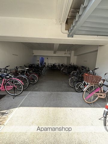 ROBERIANIBANKANのその他写真