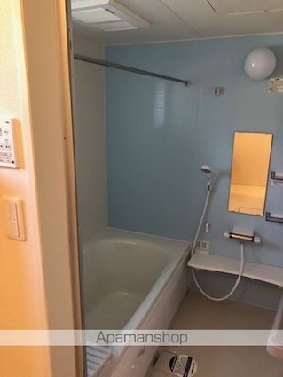 喜多見９丁目戸建[3LDK/95.64m2]のバス