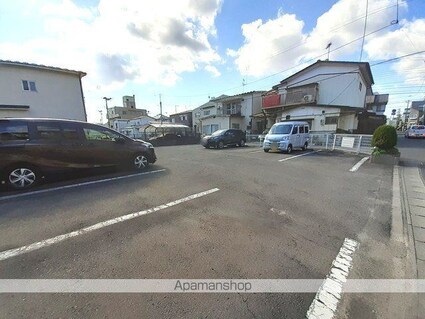 エクセルプラザ[2LDK/56.69m2]の駐車場