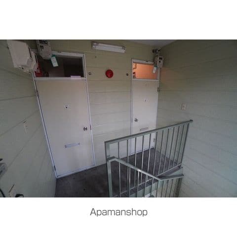 富丘ハイツAの玄関写真
