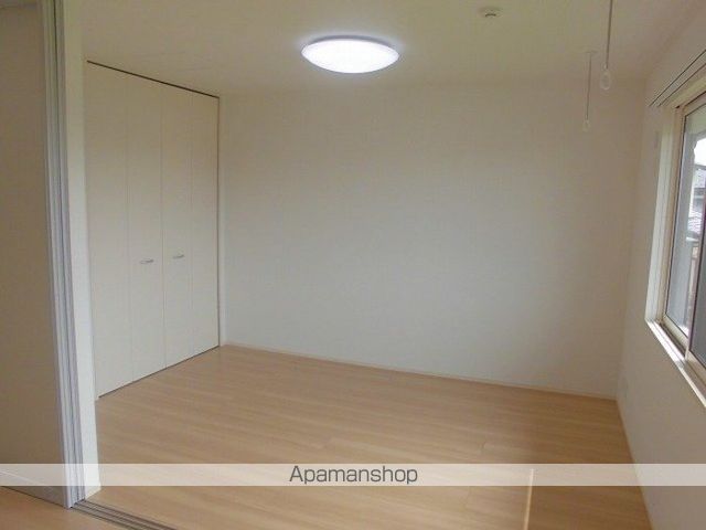 プレジール町新 Bの内装写真
