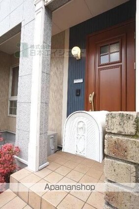 Ｃ’ｅｓｔ　ｊｏｌｉ[2LDK/57.76m2]のエントランス