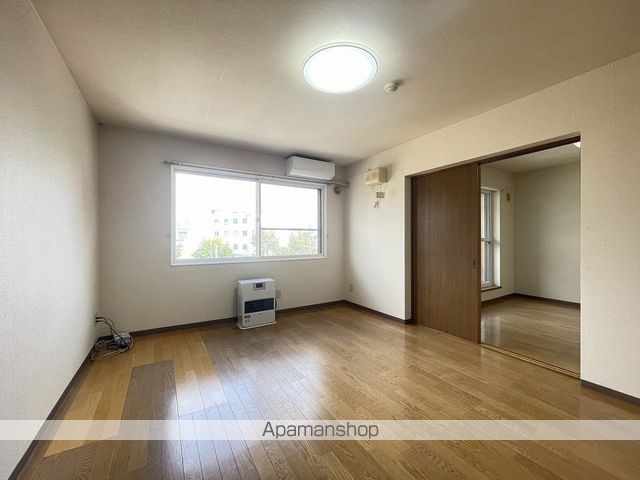 ピュアライフ湯川の内装写真