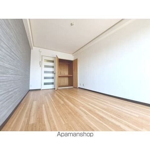 メゾンやまひちの内装写真