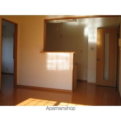 ファミーユ上飯田Ⅱ番館[3DK/57.97m2]の周辺3