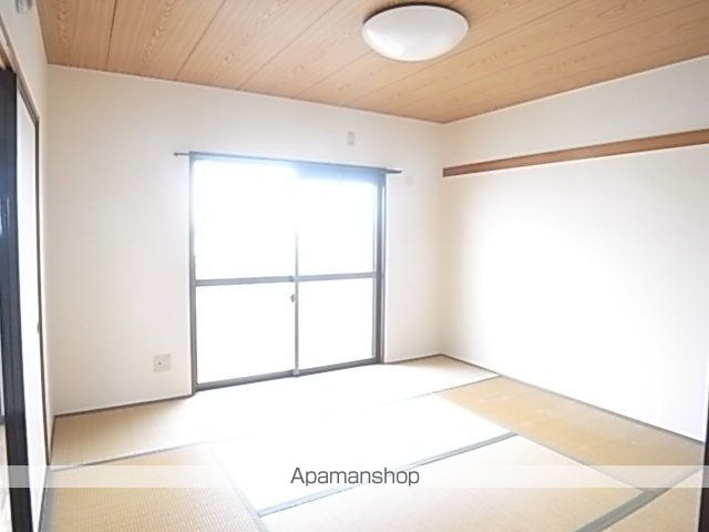 マンション・カズの内装写真
