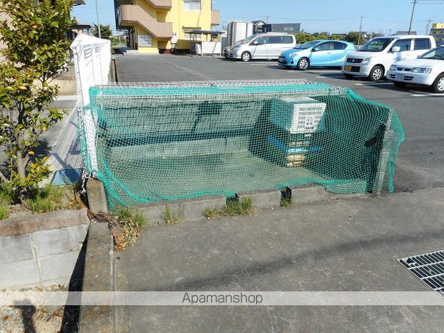コンフォールの外観写真