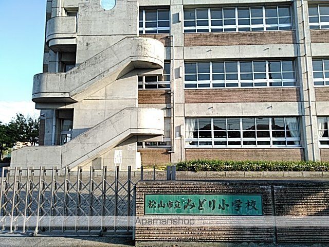ベイリーフAの周辺写真