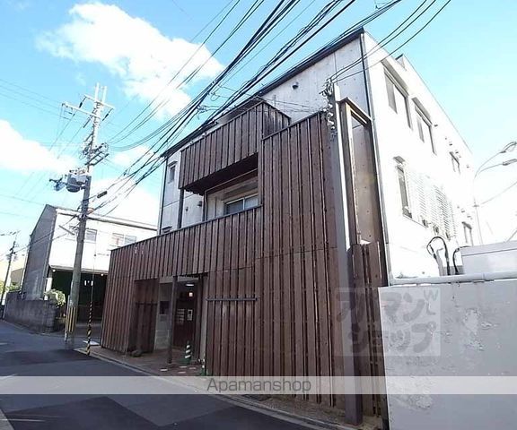 京阪電気鉄道京阪線 龍谷大前深草駅 徒歩4分 3階建 築23年の外観写真