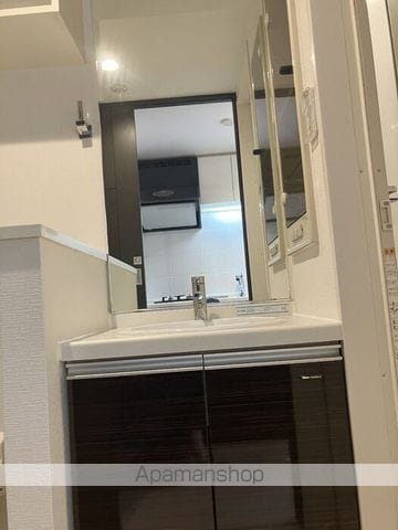 カスタリア堺筋本町の内装写真