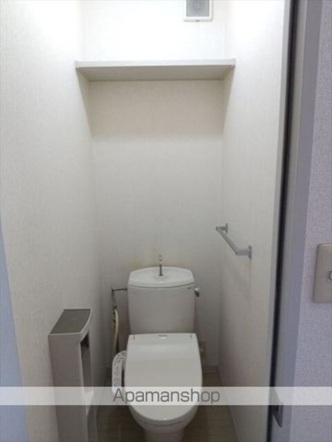 和歌山県和歌山市松島[3K/46.75m2]のトイレ
