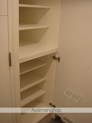 メインステージ小竹向原[1K/25.55m2]の収納