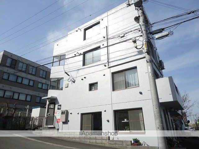 リリーハウスの外観写真