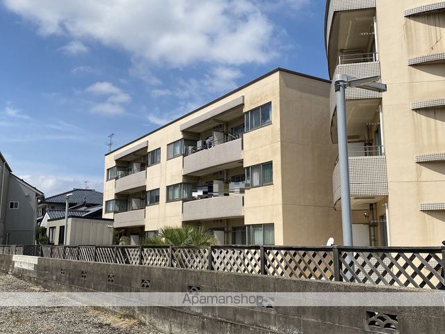 NATURAL HOUSE EIMI F棟の外観写真