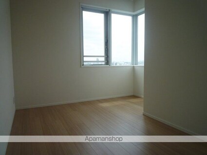 パークハビオ渋谷本町レジデンス[2LDK/64.63m2]のリビング・居間3