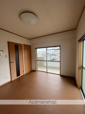 第3年見マンションの内装写真