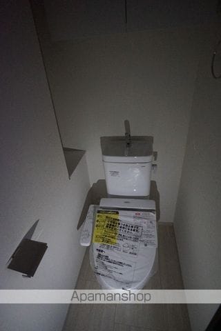コンフォリア東新宿ステーションフロントの内装写真
