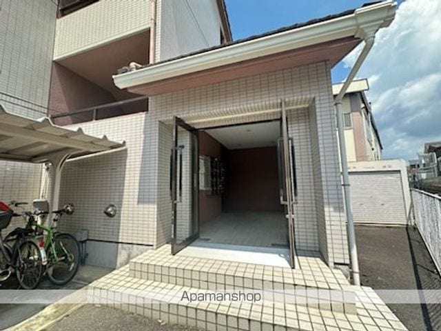 川崎マンション弐番館の玄関写真