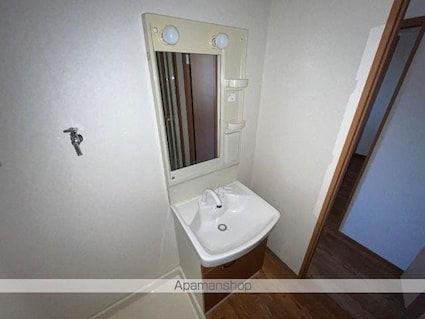 シャイン　ウェーブ　ｍｉｙａｇｏｓｈｉ[1LDK/39.66m2]の洗面所