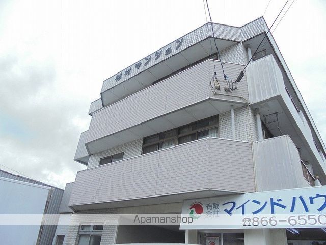 杉村マンションの外観写真