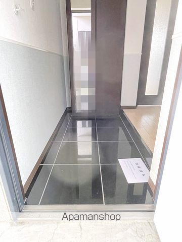 ネフェルティティの内装写真
