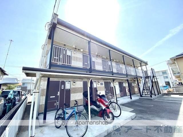 レオパレスエクレール松山の外観写真