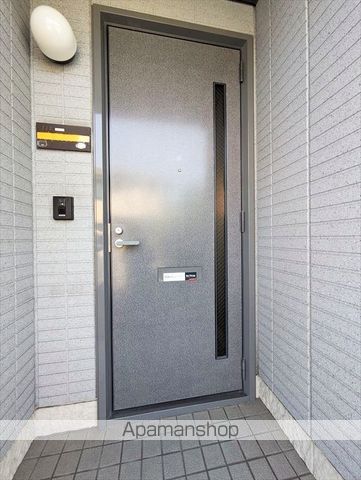 アスティオン F棟の外観写真