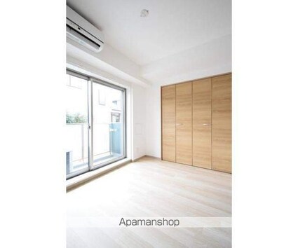 テオリア府中[1LDK/35.3m2]の収納