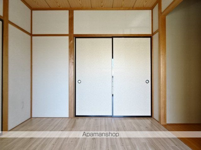イーストハウスの内装写真