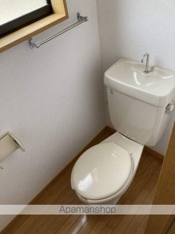 ウエスト長束の内装写真